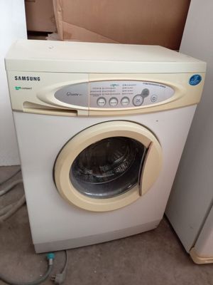Стиральная машина Samsung