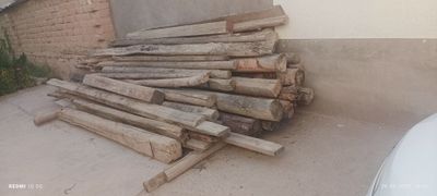 Тахта Тосин йогоч