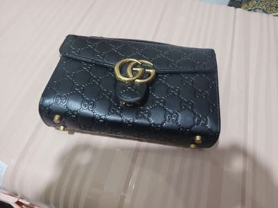 Сумочка GUCCI продам