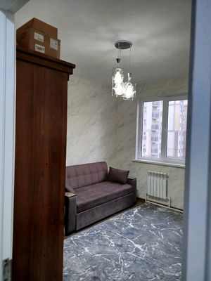 Продаётся 1 комнатная квартира. Во 2 ом микр-не