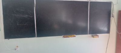 Maktab uchun doska narxi 950 ming so'm va yana kelashamiz