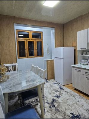 Юнусабад 13кв Аренда 2комн 2 этаж
