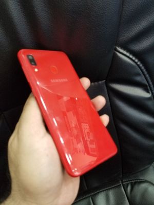 Samsung A20 holati zor