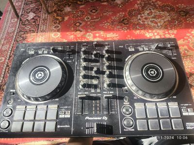 Продаётся Pioneer DDJ_RB в хорошем состоянии