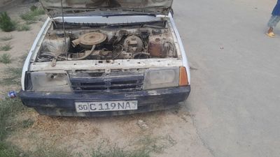 Niva sotiladi. Zapchast xisobida. Yuradi xam