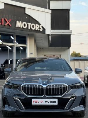 BMW i5 eDrive 35L