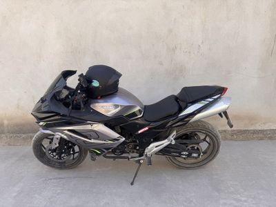 Kawasaki h2 cc250