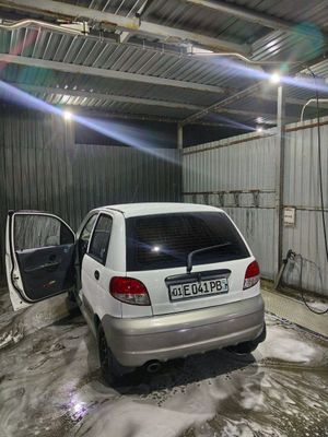 Moshina zor mator karobka hadavoy