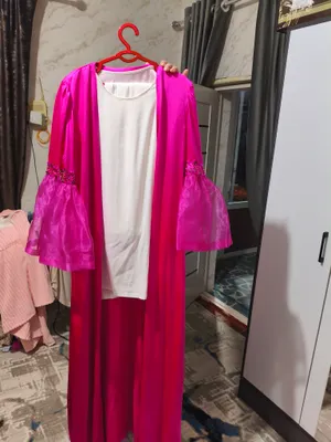 Абая 3000минг холати янги 1марта кийилган тройкали