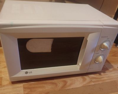 Продается микроволновка марки LG