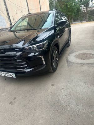 chevrolet tracker ls