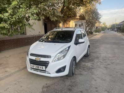 Spark sotiladi srochna 5.800