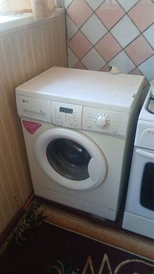 Продам стиральную машинку