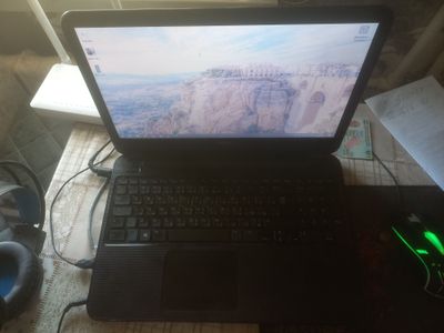 Ноутбук Dell i5/AMD 8gb