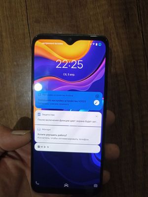 Vivo v20 23 holati yaxshi