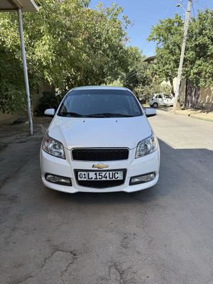 Neksa 3 sotiladi