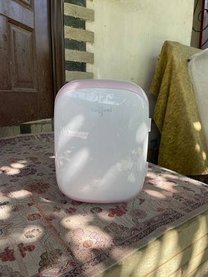 Avto mini xolodilnik