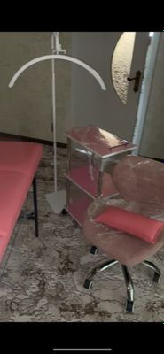 Holati yangi 1 oy iwlatilgan Stul Kuwetka Etajerka