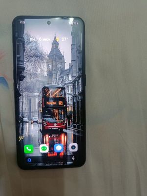 Realmi GT Neo 3,12+12,256gega,200$,