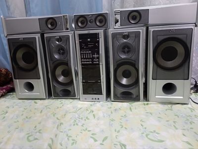Музикални центір JVC сотилади