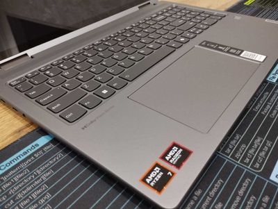 Lenovo Yoga 7 2in1 16AHP9