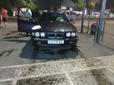 BMW. Е 32 срочно