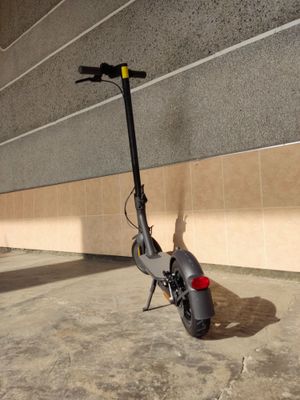 Mi Electric Scooters Essential