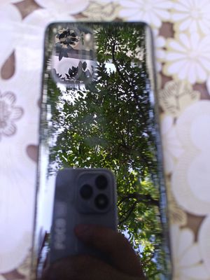 Poco f3 sotiladi