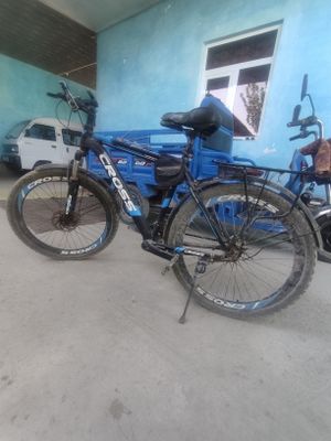 Velosped sotiladi