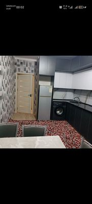 Yashnobodda kvartira 2 xona xamma sharoiti bor bez makler