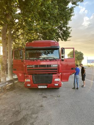 DAF XF 95 Schmitz saf most