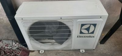 Кондиционер Electrolux 12