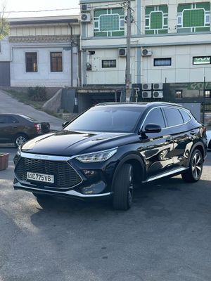 Byd song plus Hybrid 2 pozitsia