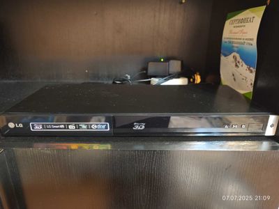Продаю Blu-ray проигрыватель LG