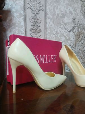Miss Miller shpilka 37 razmer yaxshi saqlangan