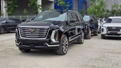 Cadillac Escalade 6.2 ESV ESV Premium Luxury Platinum