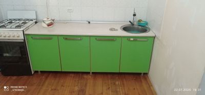 Кухни мебель сотилади