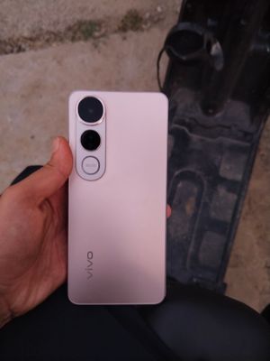 vivo v 50 lat
