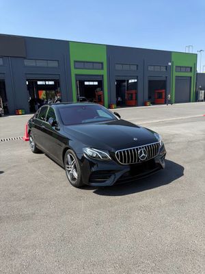 Mercedes Benz w 213 e 200