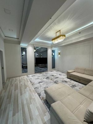 Продается 3х квартира в ЖК Кипарис, Новостройка, Юнусабадский район