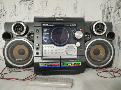 Музыкальный центр Samsung