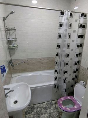 uy sotiladi yangi darxonda 3 xona