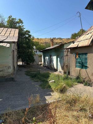 Продается дом 10 соток в Чирчике