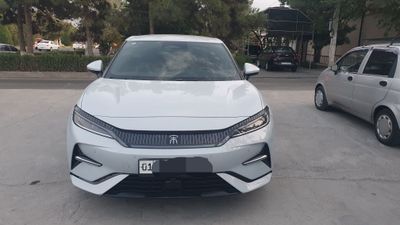 BYD Song L.5-pozitsiya. Yili 2024. Yurgani 32000. Narxi 30900