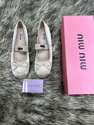 MIU MIU lux trend madel keldi baletka
