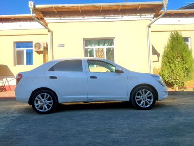 17lik diska va balon holati yaxshi,215/55/17
