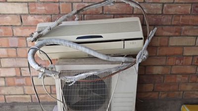 Срочно продаётся кондиционер зима -л то LG12