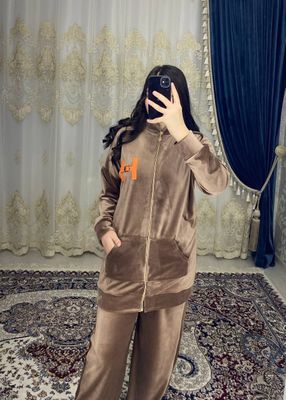 Двойка из велвета