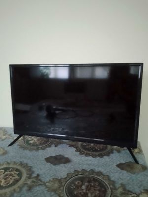 Televizor Smart tv. 32 дюймовый.