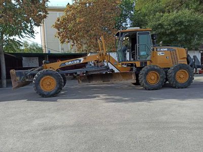 Автогрейдер GR135 б/у в отличном состоянии